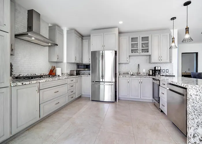Сasa de vacaciones #marbella Lane - Premium Ocean View & Pool *