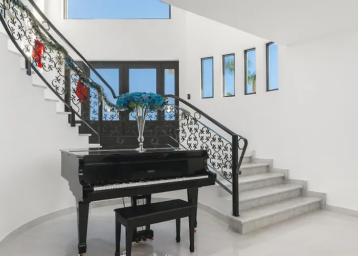Сasa de vacaciones #marbella Lane - Premium Ocean View & Pool