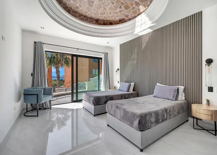 Сasa de vacaciones #marbella Lane - Premium Ocean View & Pool *